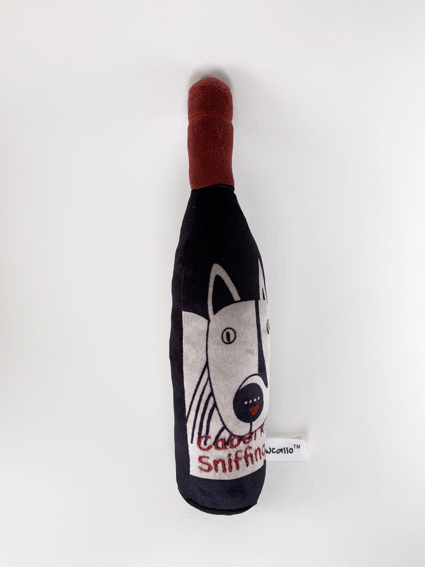 Cabernose Sniffing-on
