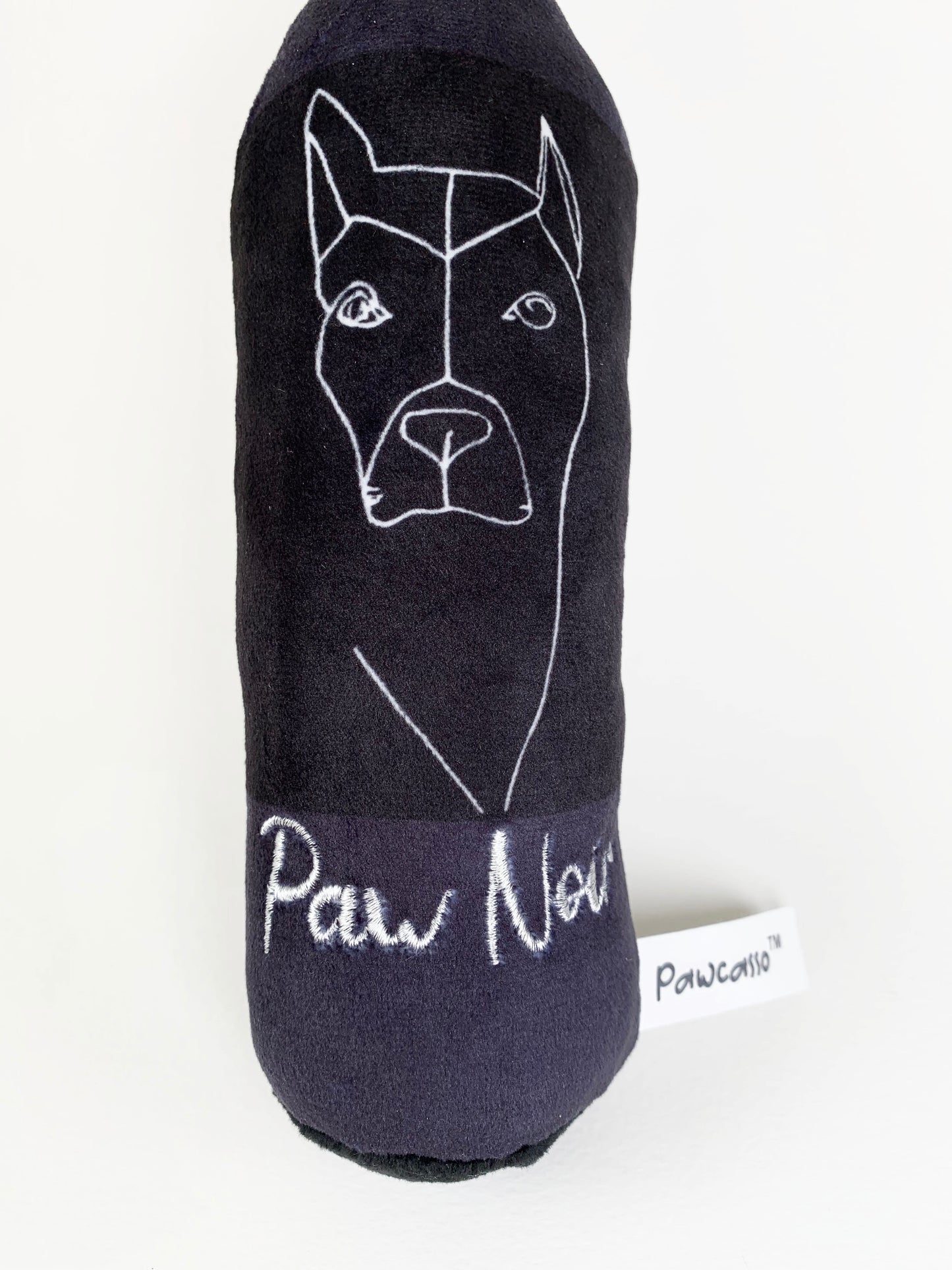 Paw Noir